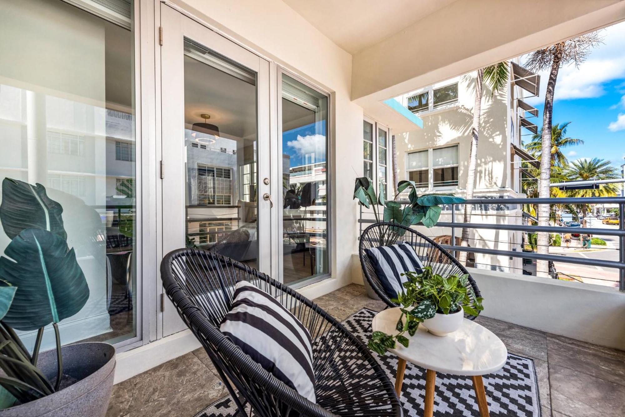 Luxuri Suites Miami Beach Esterno foto